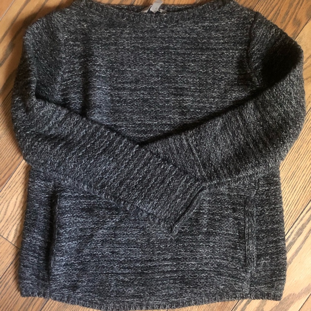 euc athleta sweater w/ pockets